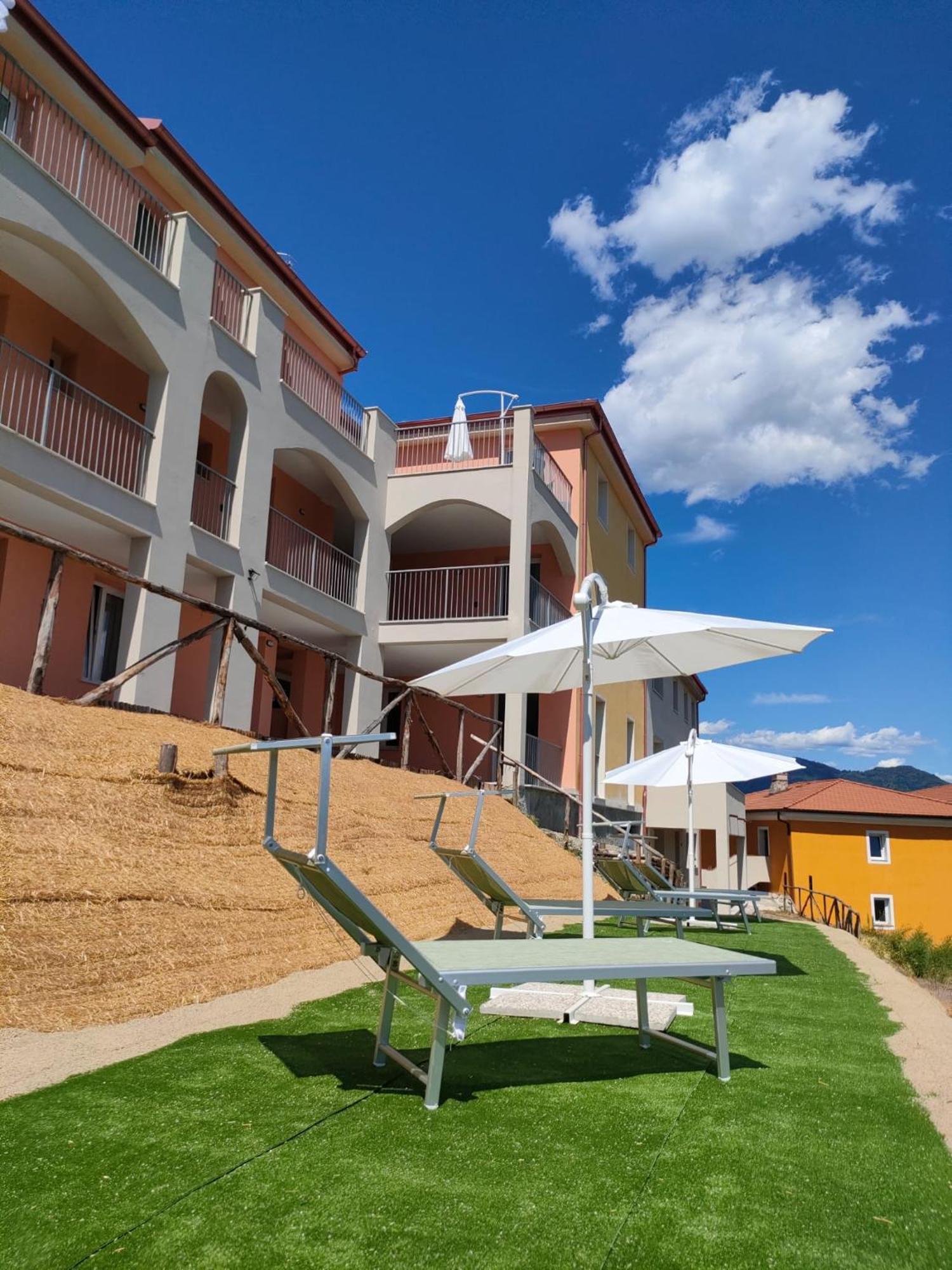 Castagnarossa Casa Vacanze Beverino Exterior foto