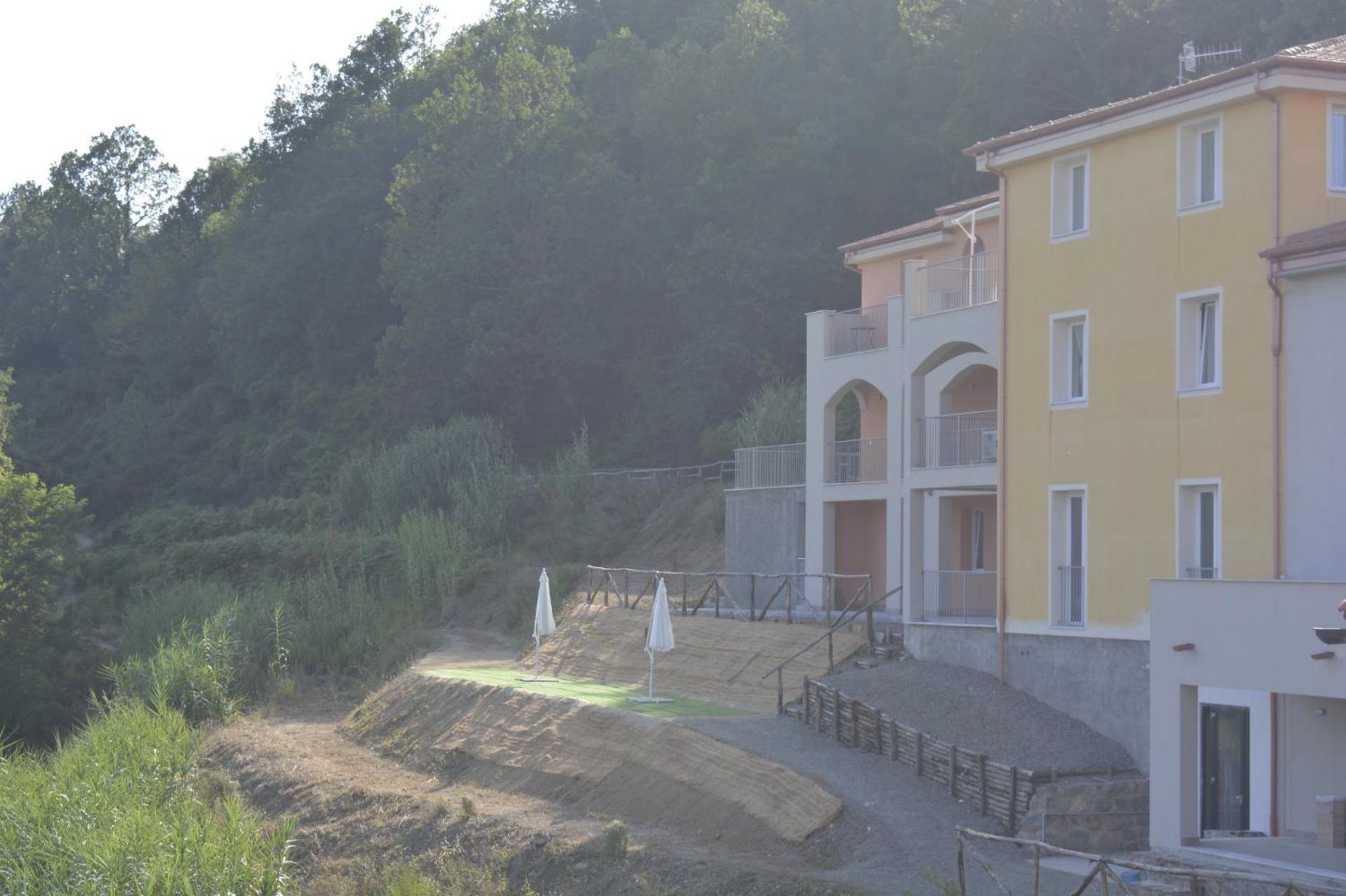 Castagnarossa Casa Vacanze Beverino Exterior foto